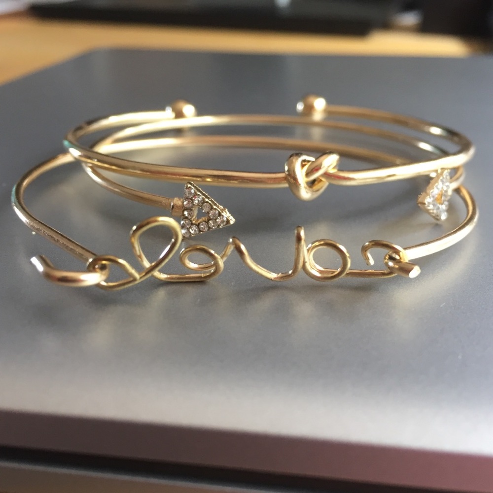 Bracelet sets
